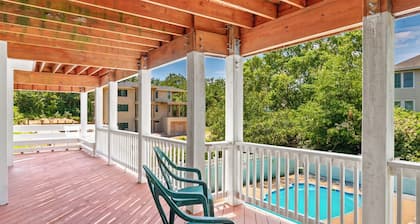 2090 Taste of Paradise *Pool *Elevator *Pool Table