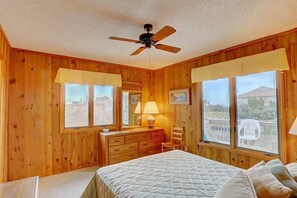 4 bedrooms, iron/ironing board, free WiFi, bed sheets - Blessed by the Sea: Semi-Oceanfront, Pool, Hot Tub (Southern Shores)