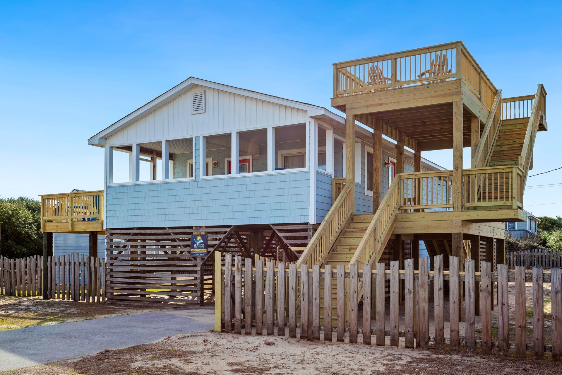 4011 The Dog's House * 2 Min Walk to Beach