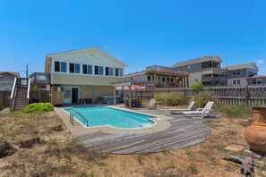 Exterior - Blue-White Haven: Pool, Hot Tub + Walk to Beach (Kitty Hawk)