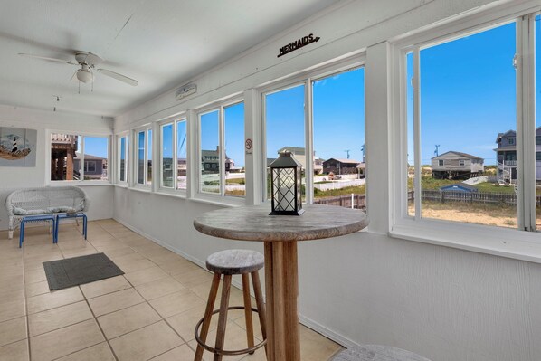 Interior - 4122 Blue White Haven * 3 Min Walk to Beach * Pool (Kitty Hawk)