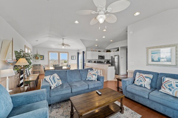 Televisión y futbolito 