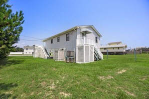 Exterior - 5215 Edwards * 3 Min Walk to Beach (Kill Devil Hills)