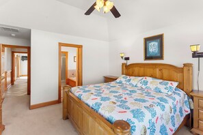 8 Schlafzimmer, Bügeleisen/Bügelbrett, kostenloses WLAN, Bettwäsche