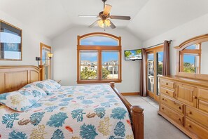 8 bedrooms, iron/ironing board, free WiFi, bed sheets