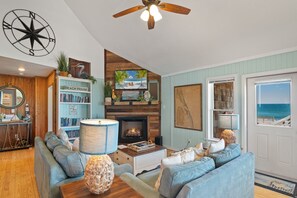 Flachbildfernseher, Kamin, Hulu, Streaming-Dienste