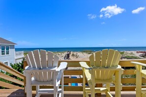 Property grounds - Southern Breeze*Oceanfront*DogFriendly*GameRm*Pool (Nags Head)