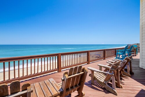 Large Oceanfront Home w/ Elevator & Game Room