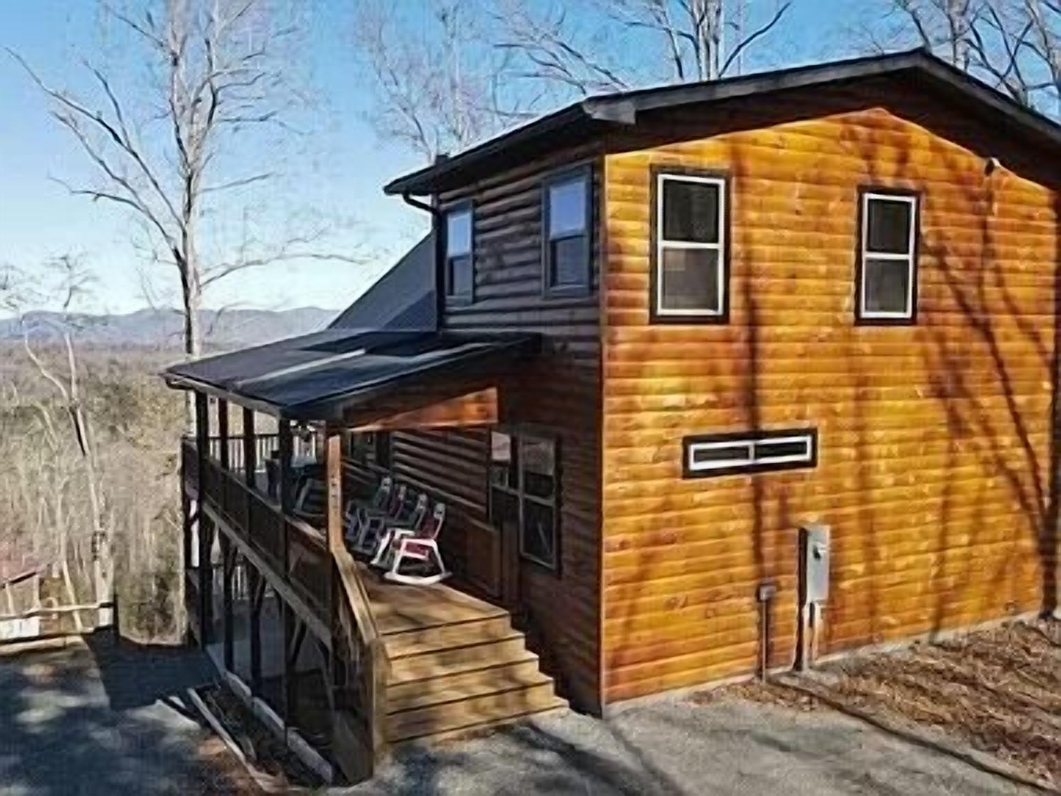 Peace and Beauty - Cabin with spectacular view of the NC Smokies!