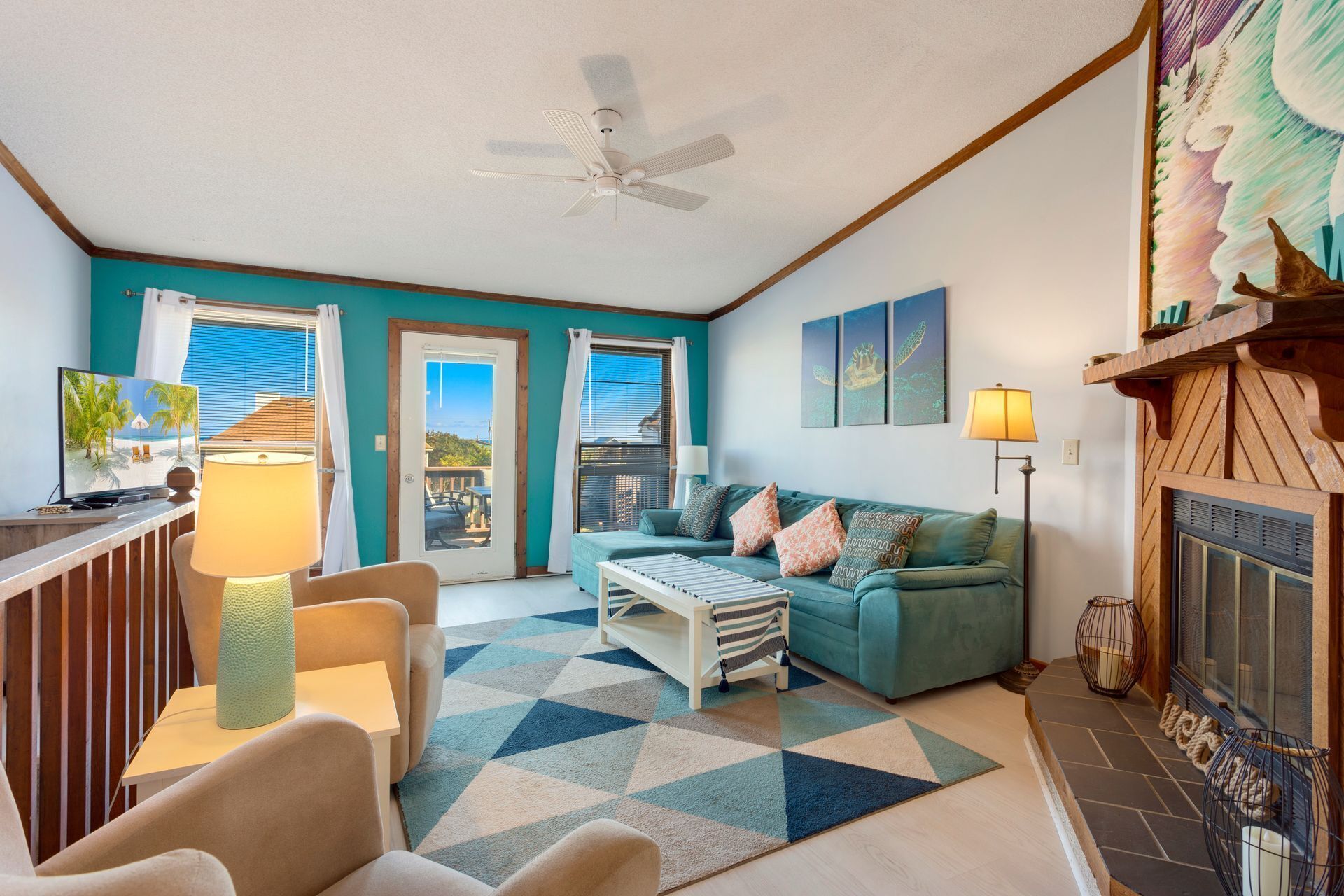 SDG8 Wolfe * 1 Min Walk to Beach * Dog Friendly