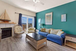 TV, fireplace, DVD player, stereo