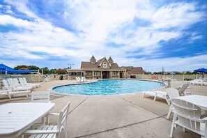 Pool - WS-F4 Sweet Summertime * 5 Min Drive to Beach (Corolla)