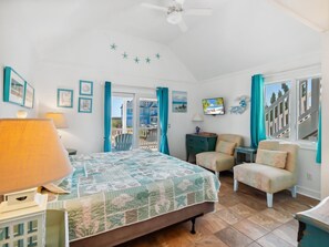 6 bedrooms, iron/ironing board, free WiFi, bed sheets