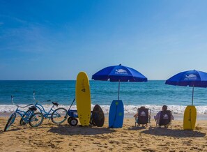 Beach nearby - The Sand Piper: Pool, Hot Tub, 7-Min Walk to Beach (Corolla)