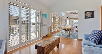 La Ballena Cottage: Oceanside w/ Private Pool