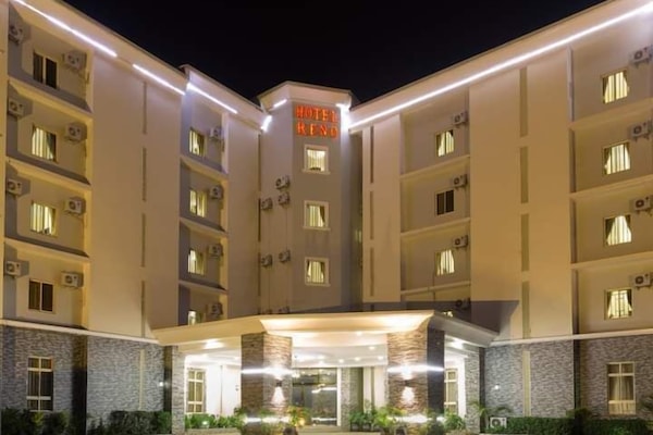 Façade de l’hébergement - soirée/nuit