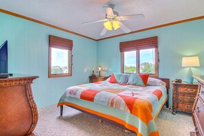 4 bedrooms, free WiFi, bed sheets