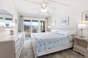 2 bedrooms, desk, free WiFi, bed sheets