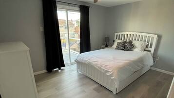 2 chambres, bureau, lit parapluie, Wi-Fi gratuit