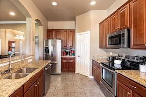 Fridge, microwave, oven, stovetop - Perfect Stay in Ranch-like House with Huge Backyard! (Forney)