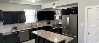 2400+ Sq Ft 4 Bdrm 3 Bath Home with Mountain View