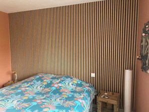 2 sovrum, strykjärn/strykbräda, resesäng och gratis wi-fi
