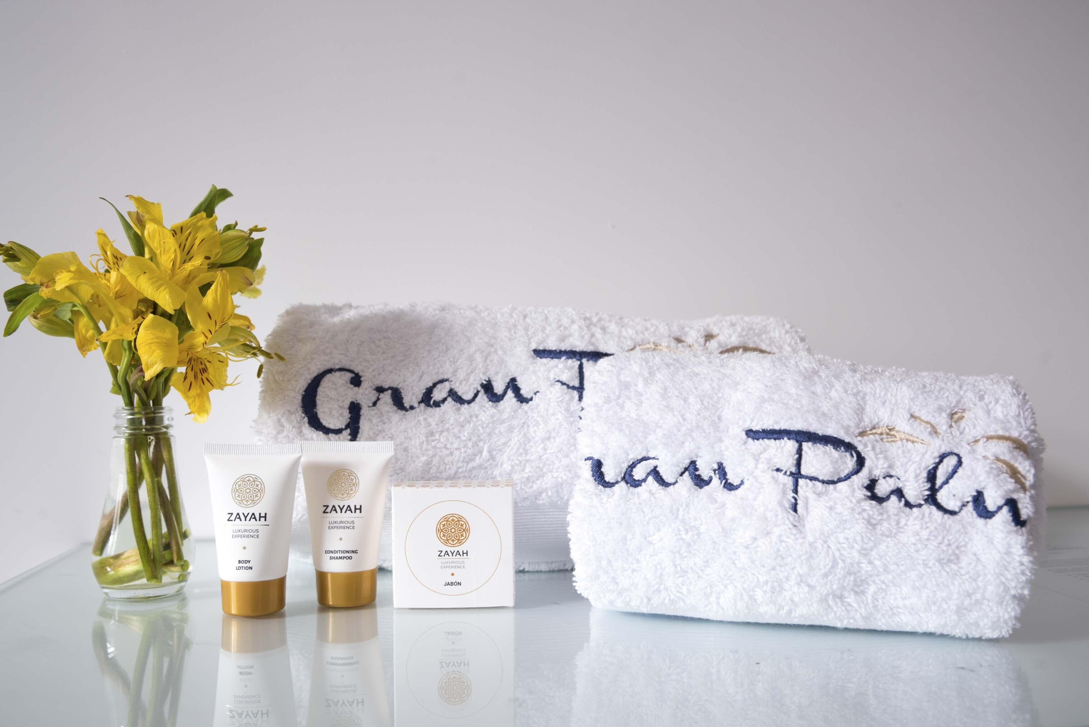 standard triple room, non smoking, ensuite | bathroom | shower, hair dryer, towels, soap