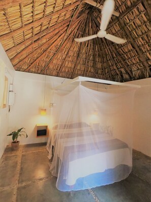 Economy Double Room, Shared Bathroom | 1 bedroom, free WiFi, bed sheets