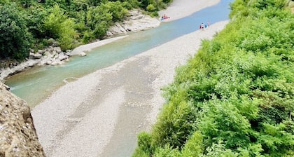 Au Coeur de la ForĂȘt en DrĂŽme Provençale - piscine
