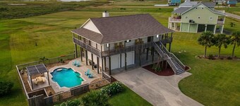 Secluded Getaway with Pool and Game Room