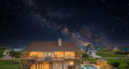 Secluded Getaway with Pool and Game Room