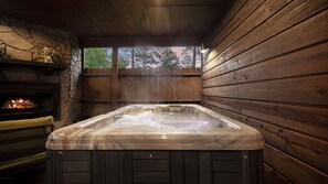 Indoor spa tub