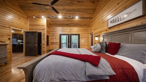 1 غرفة نوم ومكواة/لوح كي وواي فاي مجانًا وملاءات أسرّة