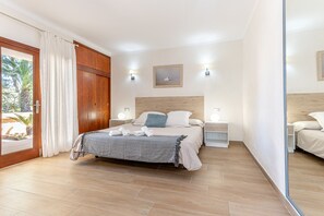 4 chambres, coffres-forts dans les chambres, Wi-Fi gratuit