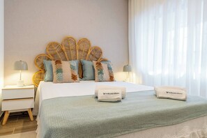 2 bedrooms, iron/ironing board, free WiFi, bed sheets