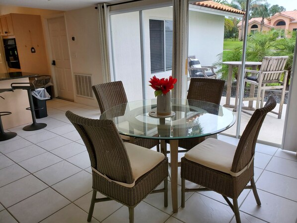 Outdoor dining