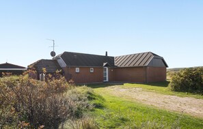 Exterior - Pet friendly home in Hvide Sande (Hvide Sande)