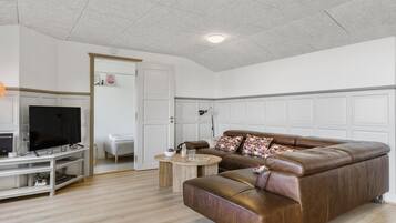 Tv, pejs, stereoanlæg