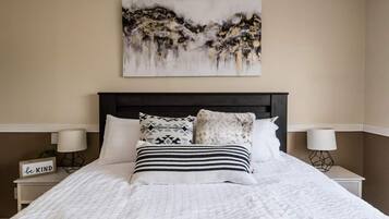 2 Schlafzimmer, Reisekinderbett, kostenloses WLAN, Bettwäsche