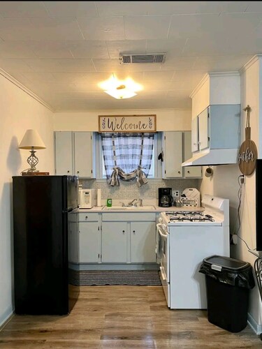 CUTE, COZY, COMFORTABLE, AND SUPER CONVENIENT!