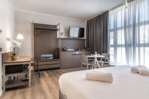 1 chambre, fer et planche à repasser, Wi-Fi, draps fournis
