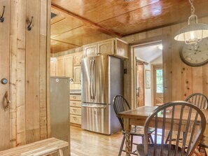 Rumah, Beberapa Tempat Tidur (Wallace Cottage) | Tempat makan