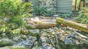 House, Multiple Beds (Wallace Cottage) | Property grounds