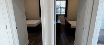 2 Bedrooms 1 Bath Guest Suite, on your way to Florida Keys