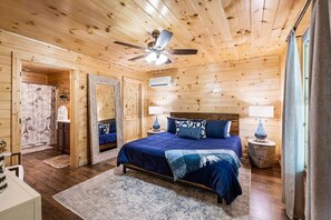 3 habitaciones, tabla de planchar con plancha, cuna de viaje y wifi 