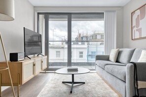 电视、立体声音响