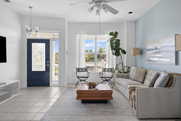 Smart TV - Gulf getaway! Boat dock, HEATED saltwater pool (Saint James City)