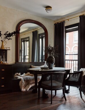Suite Deluxe, 2 chambres, 2 salles de bains (The Alice, Floor 2)