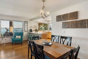 Dining - Heated Deck! Whale Watching! Stunning Views 3 bed Dog Friendly Home w/ Hot Tub ADA (Langley)