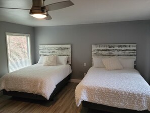 3 bedrooms, iron/ironing board, free WiFi, bed sheets